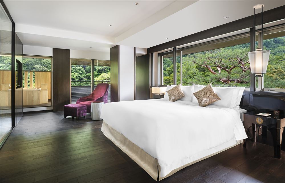 Suiran, a Luxury Collection Hotel, Kyoto_The 94㎡Suiran Presidential Corner Suite. Revel in a panorama of Arashiyama.