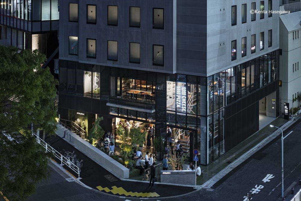 all day place shibuya.　Just a 5 minute walk from Shibuya Station. Steps away from the city’s coolest neighborhoods including Shibuya, Harajuku, Aoyama and Omotesando.