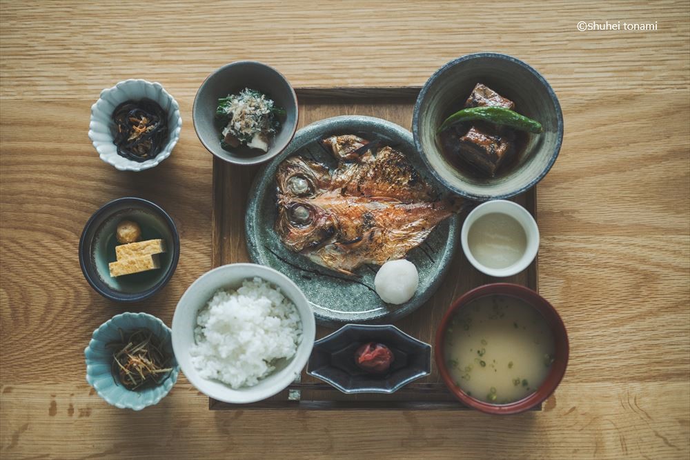 SOKI ATAMI.　SOKI ATAMI's breakfast incorporates the natural philosophy theory of five elements for a meal that heals from the inside.